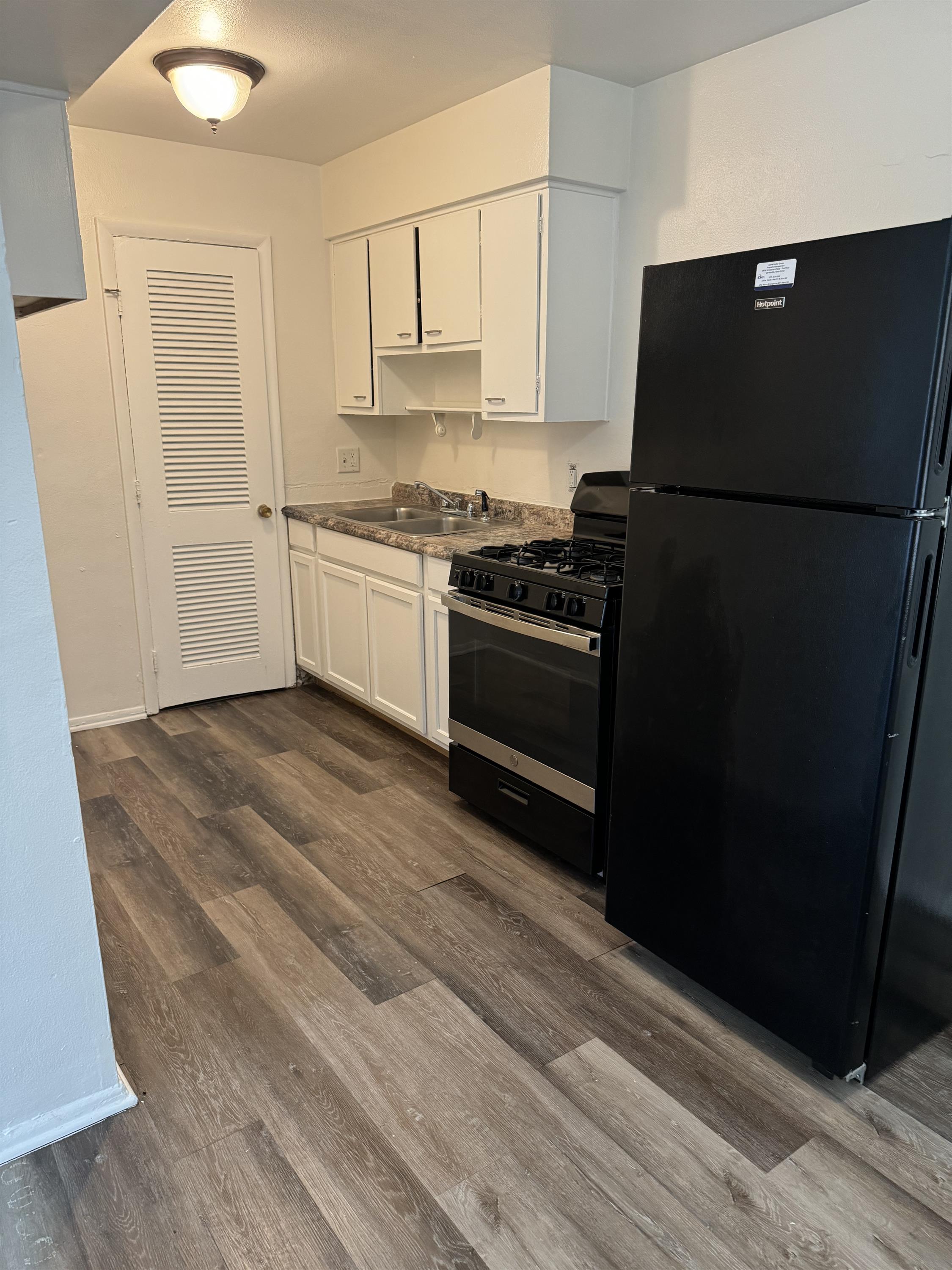 256 South Harbine Avenue - C