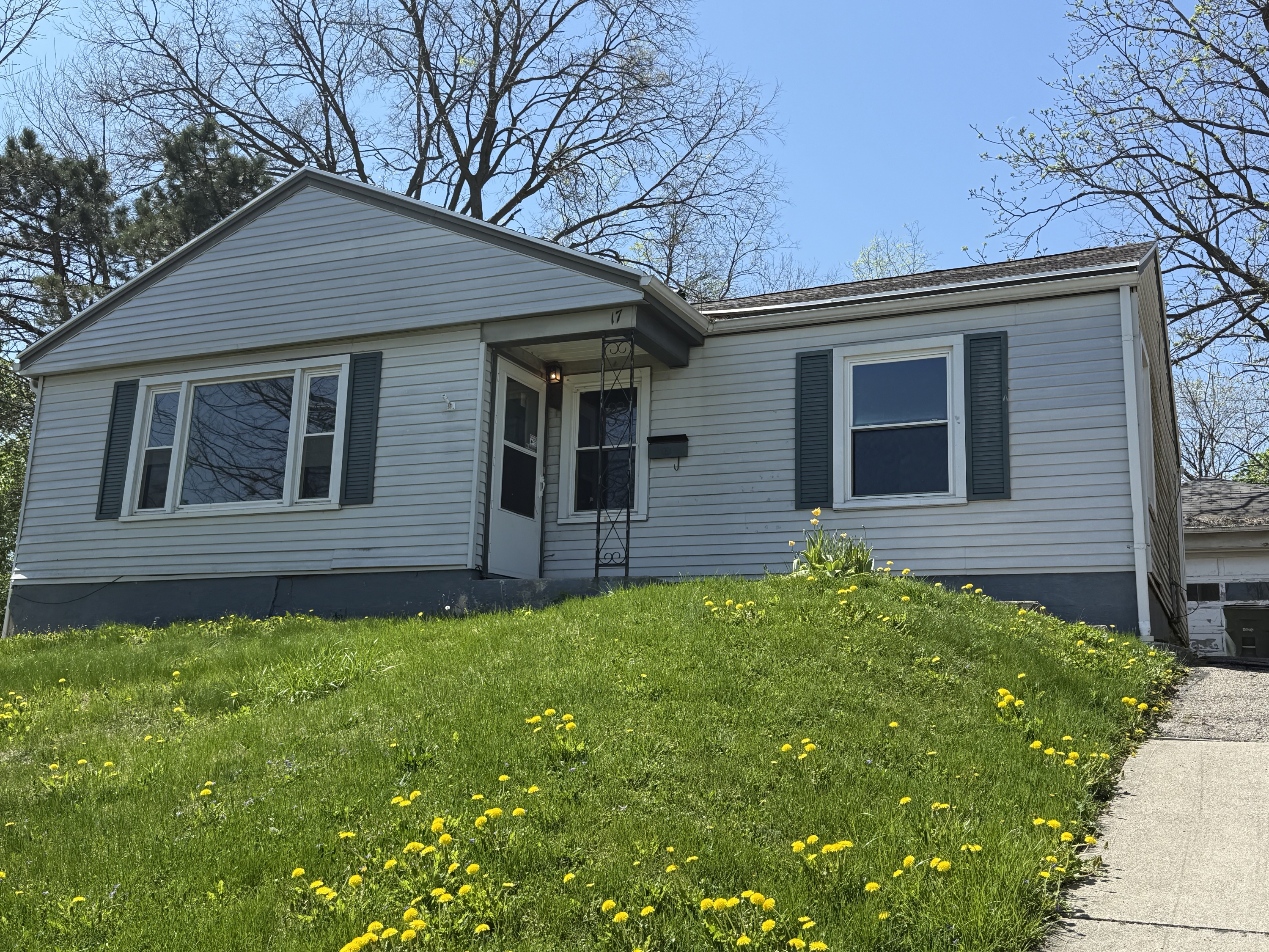 17 Murray Hill Drive