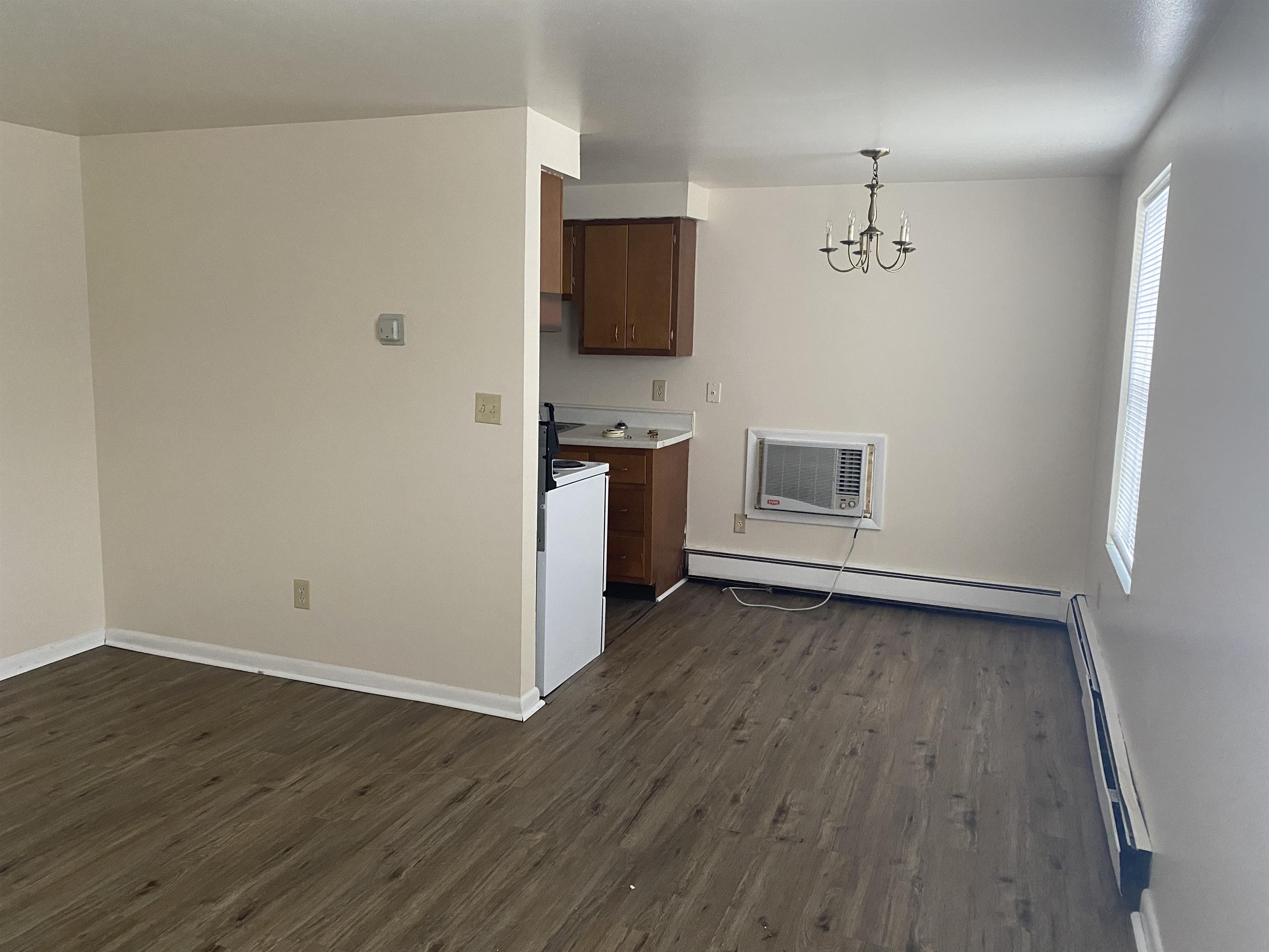 841 Continental Court - 2