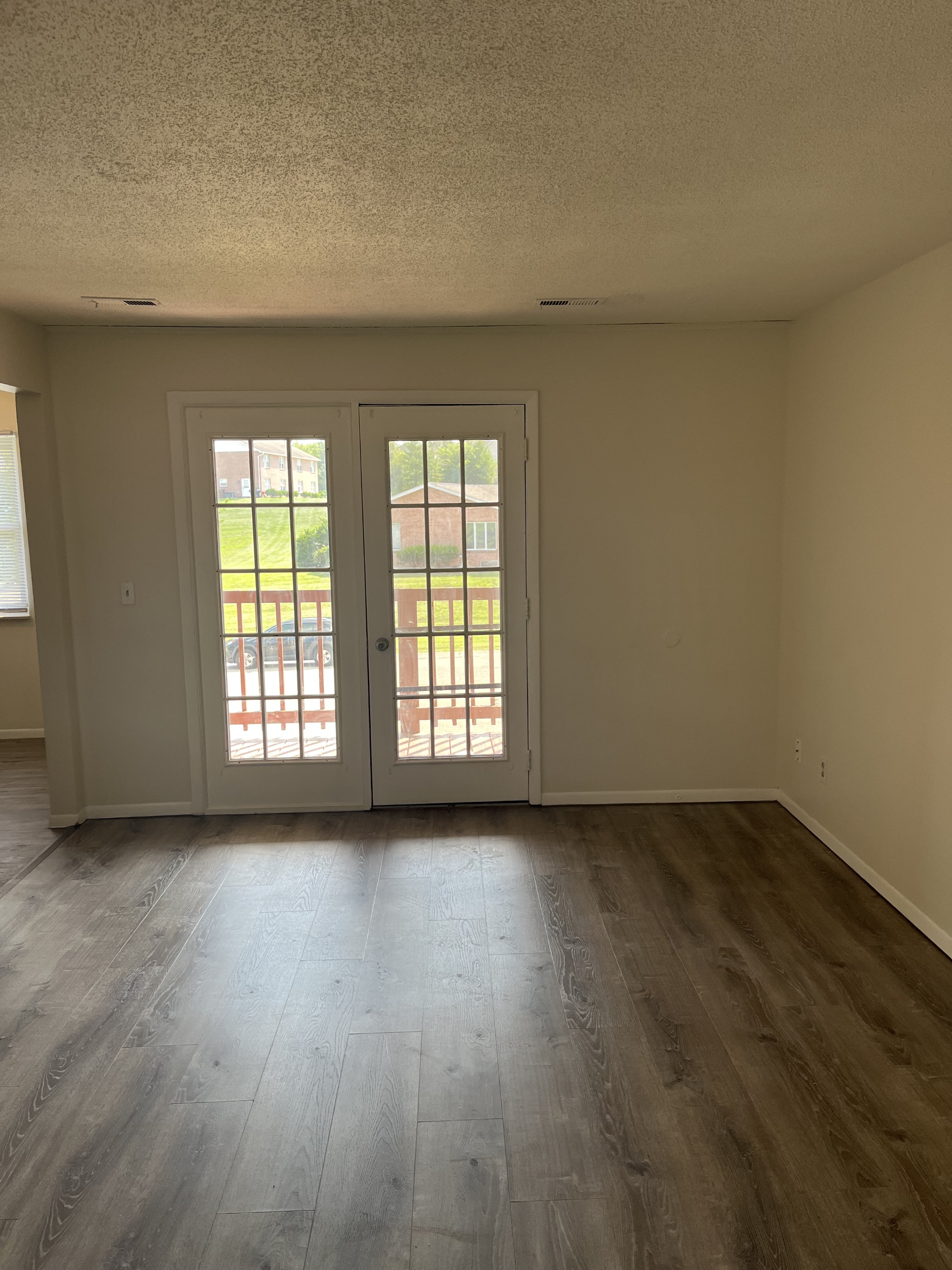 740 Gordon Smith Boulevard - 9
